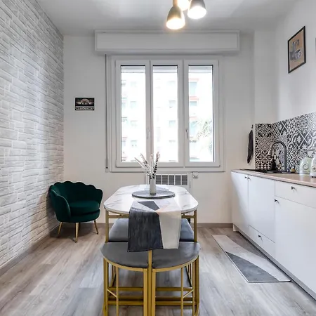 Wanderlust Rooms Bologna Fiera, Free Street Parking Boloňa