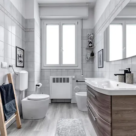 Wanderlust Fiera, Free Parking 3*