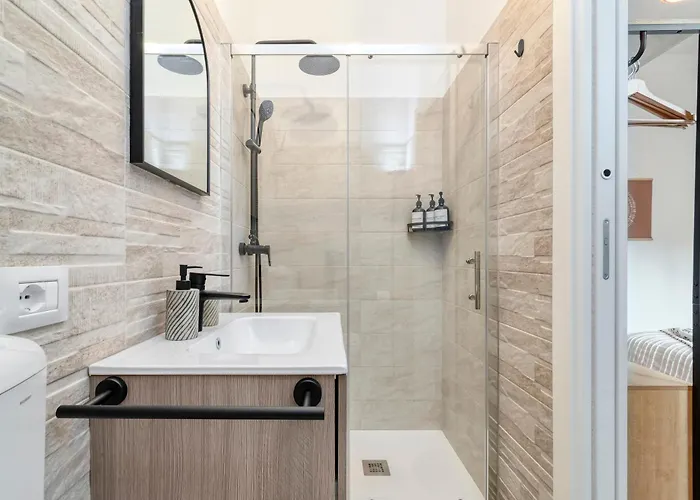 Wanderlust Fiera, Free Parking 3* Bolonya