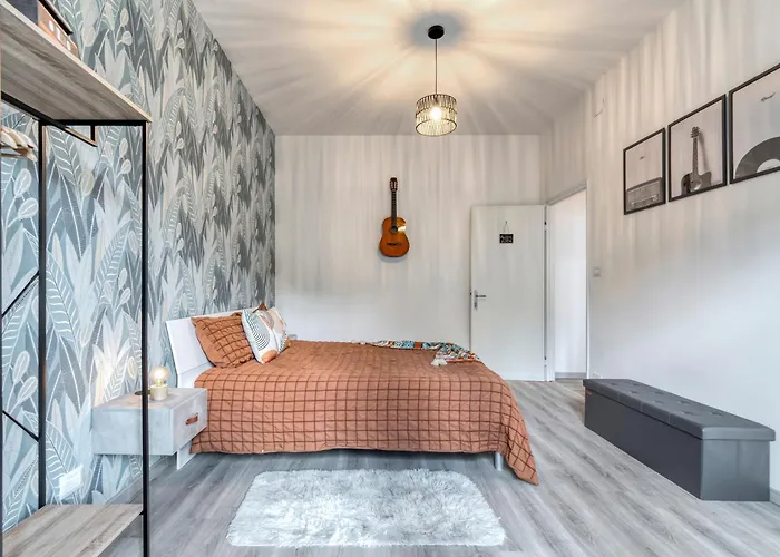 Wanderlust Fiera, Free Parking Bolonya