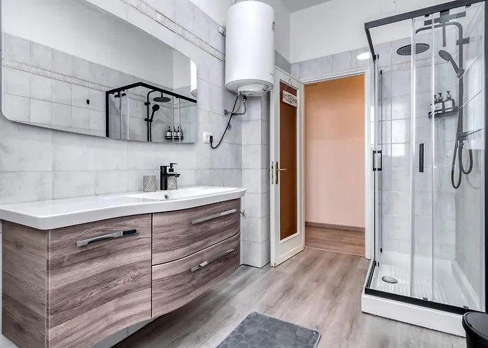 Oda ve Kahvaltı Wanderlust Fiera, Free Parking Bolonya